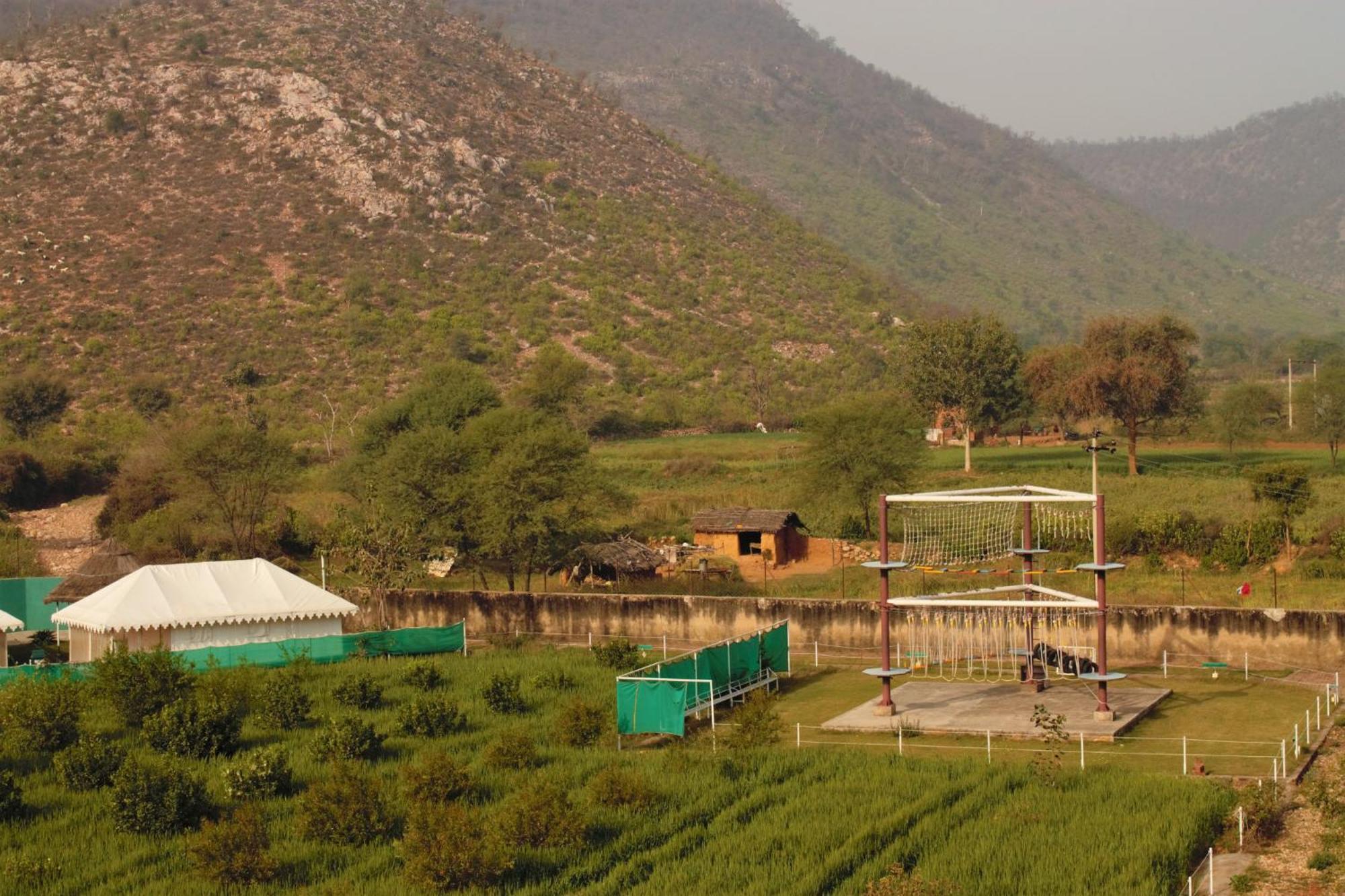 Shivir Aranya - Wilderness Resort Alwar Ngoại thất bức ảnh