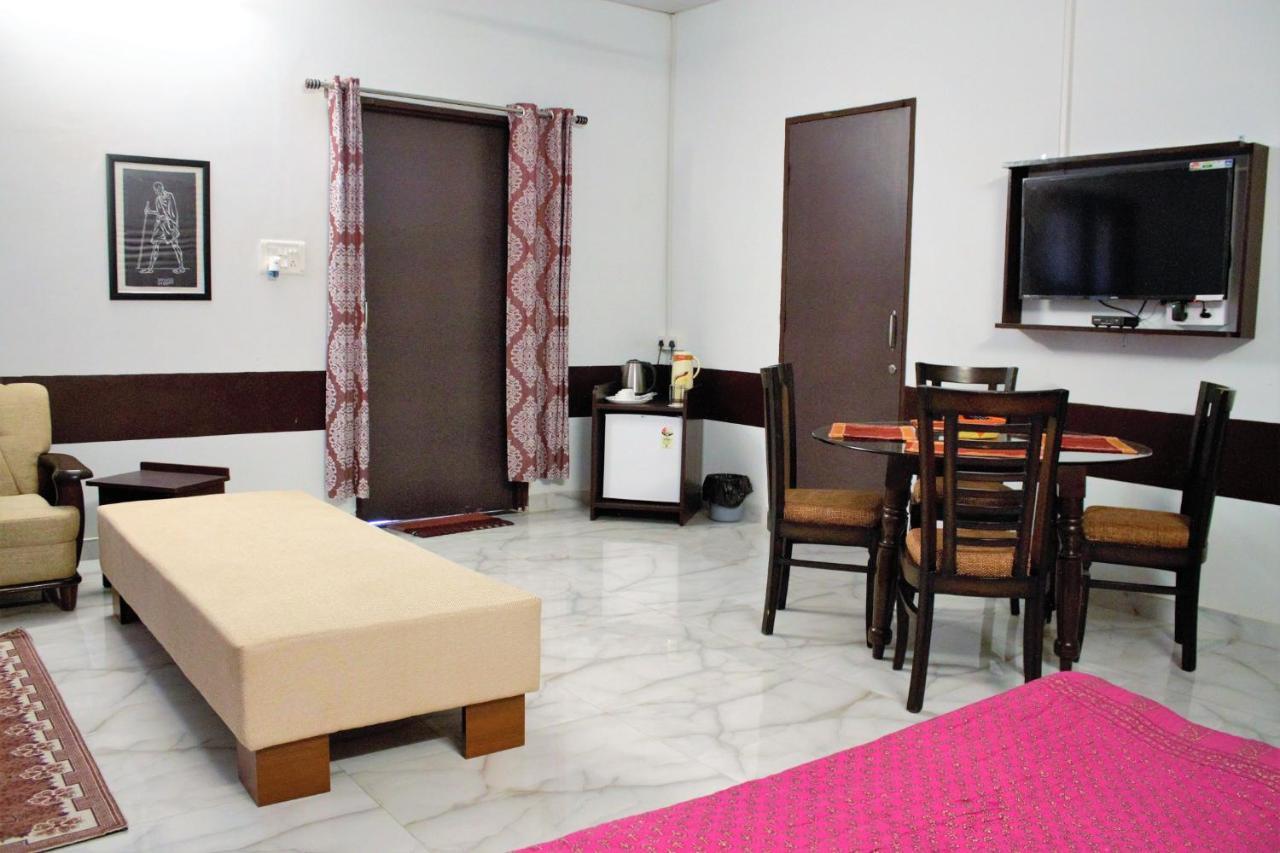 Shivir Aranya - Wilderness Resort Alwar Ngoại thất bức ảnh