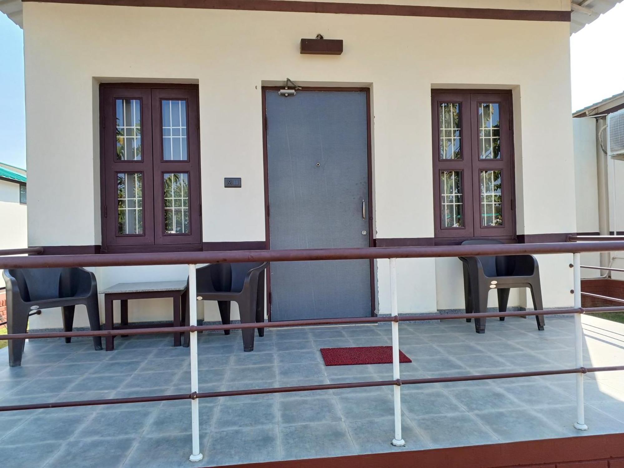 Shivir Aranya - Wilderness Resort Alwar Ngoại thất bức ảnh