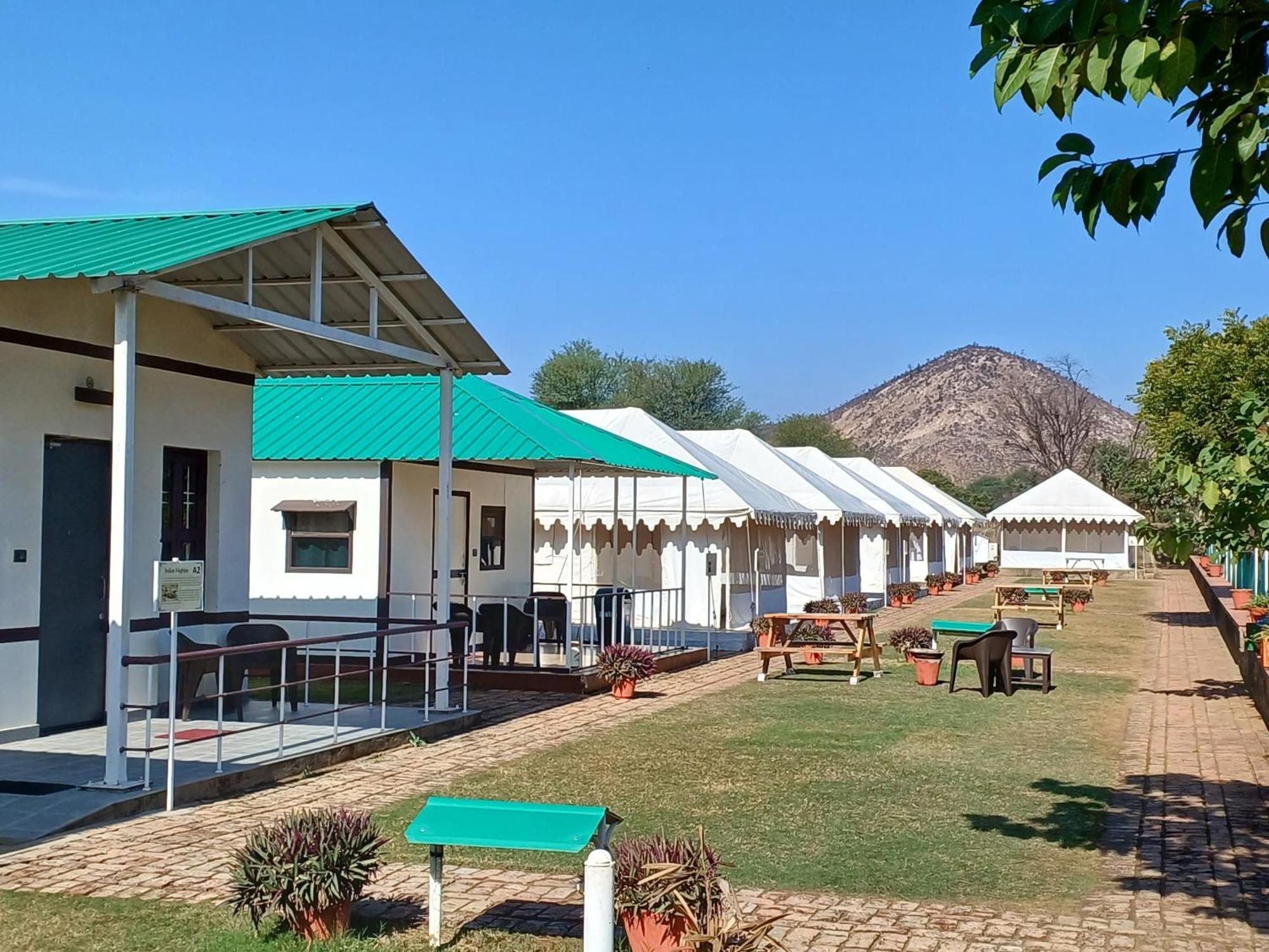 Shivir Aranya - Wilderness Resort Alwar Ngoại thất bức ảnh