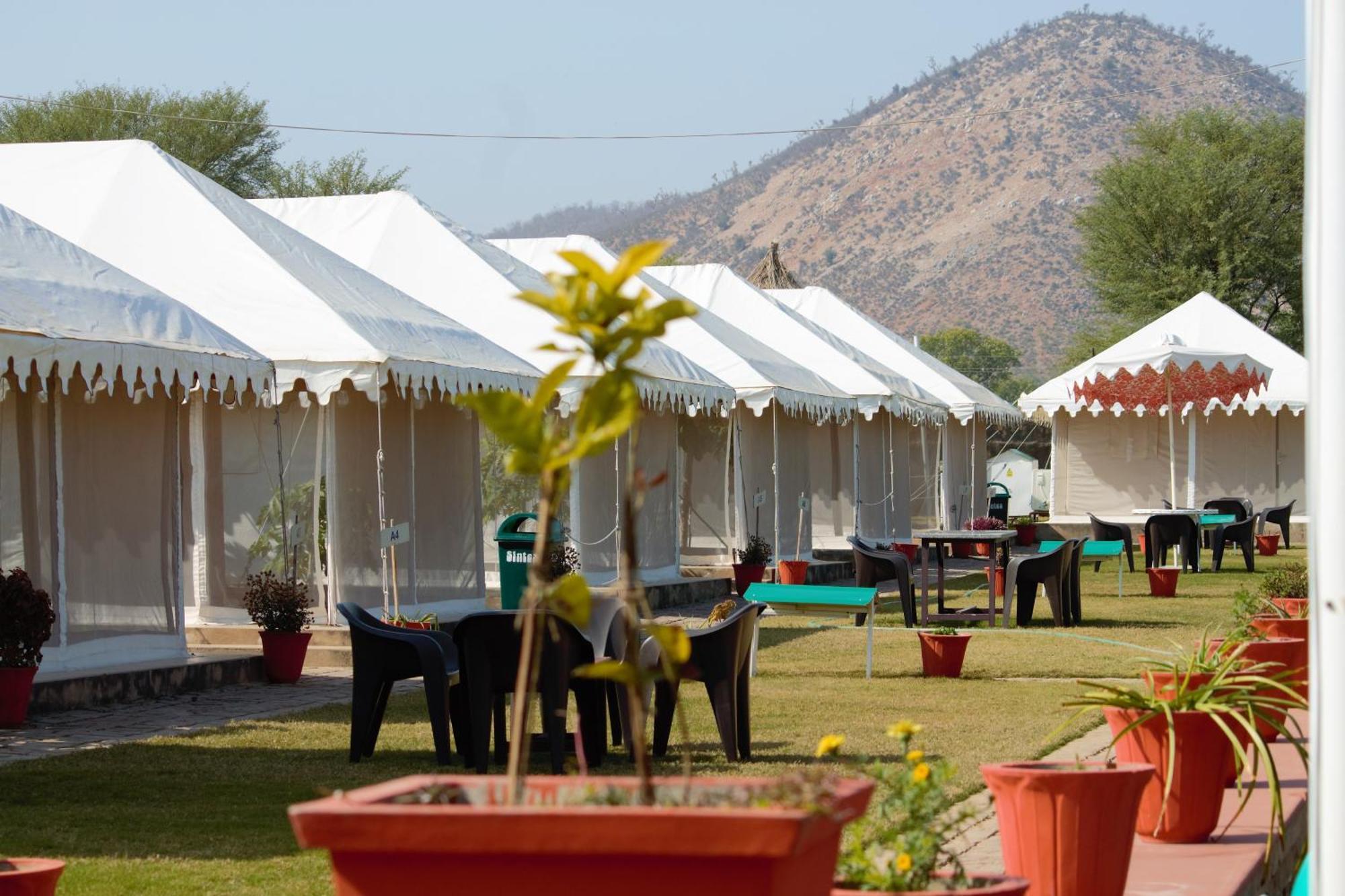 Shivir Aranya - Wilderness Resort Alwar Ngoại thất bức ảnh